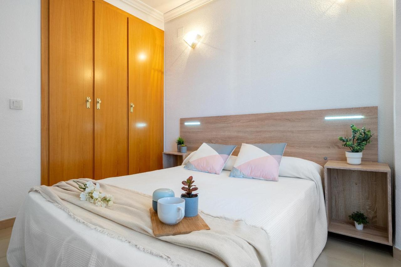 Alea Rentals - Turquesa Ла-Пинеда Экстерьер фото